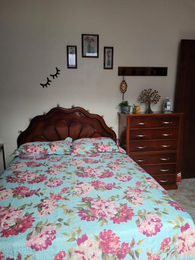 Casa Aconchegante Em Vila Valqueire Rio de Janeiro Eksteriør billede
